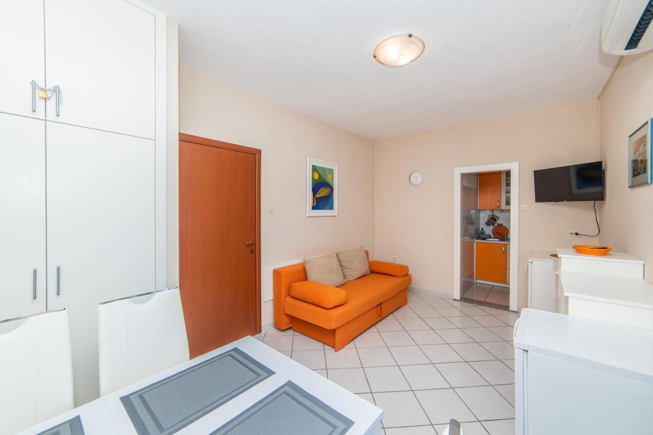 Apartmani Lile Gradac  Bagian luar foto