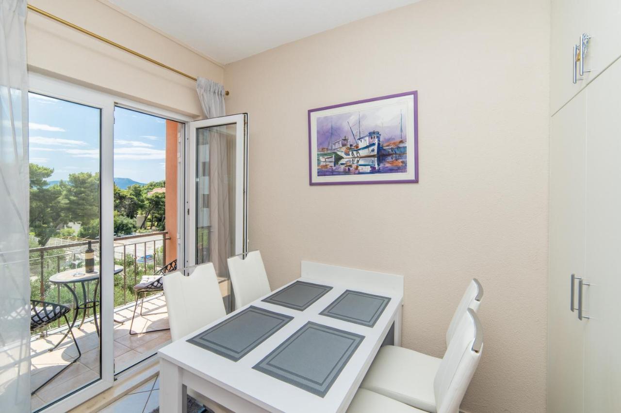 Apartmani Lile Gradac  Bagian luar foto