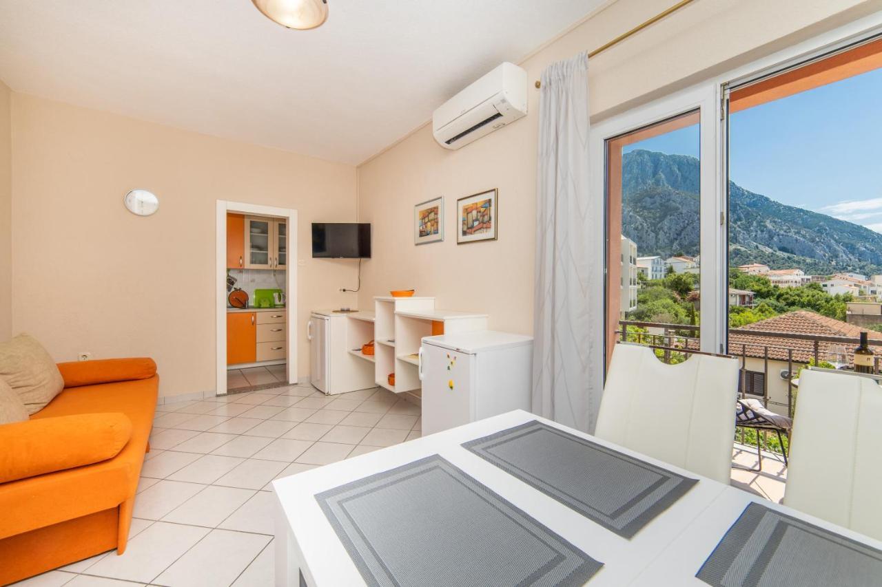 Apartmani Lile Gradac  Bagian luar foto